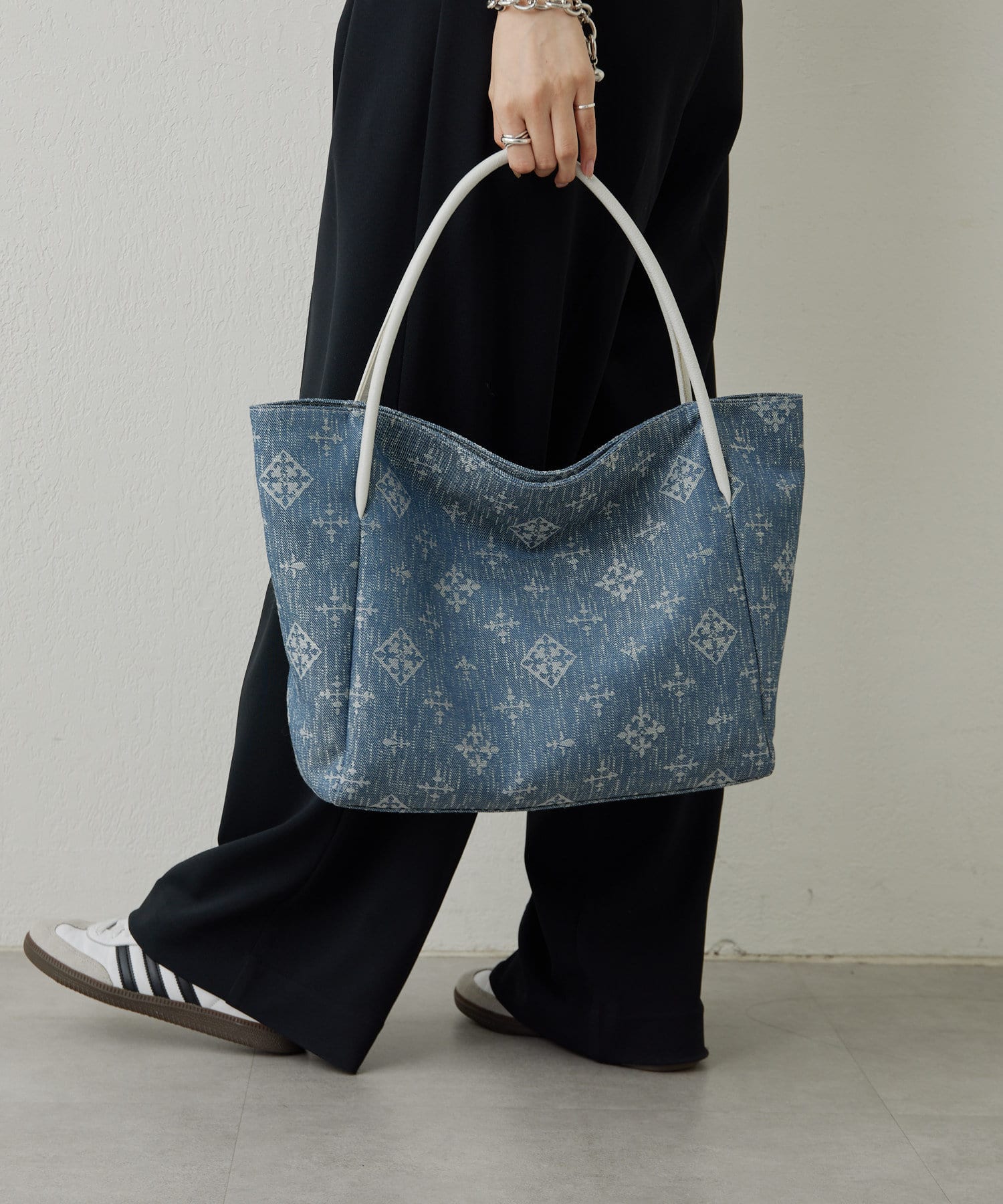 *4-6 WEEKS* (254) LIMITED EDITION Russet [Denim jacquard] Simple tote bag Indigo